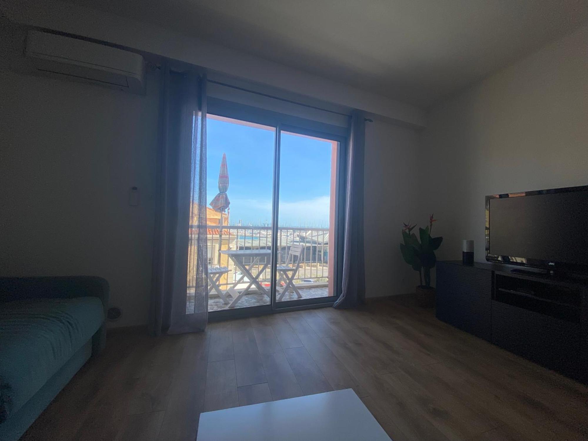 T2 La Singuliere Apartment แซ็ต ภายนอก รูปภาพ
